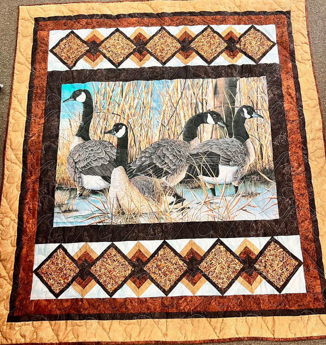Canada Geese Hunting Lodge Wall Hanging Quilt