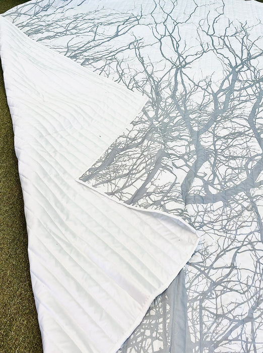 Quilt white with grey branches silhouette 100% cotton sateen count king size 108x123" one of a kind elegance for beach house